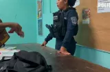 ¡Les cayó la Policía por si andaban armados en la escuela!