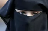 ¡Polémica! Parlamento de Portugal prohíbe uso del burka en espacios públicos