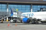 ¡Susto en el aire! Avión de United aterriza de emergencia en Tocumen