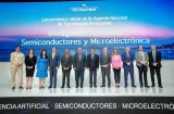 Mulino anuncia 10 mil becas para formar talento en inteligencia artificial