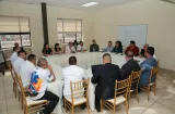 Gobierno revisa aumento y reclasificación para más de 700 paramédicos 