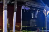 Asesinan a hombre de 42 años frente a local comercial en Puerto Pilón