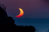 Eclipse total de sol recorre Norteamérica y Europa con punto máximo en España