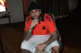 Nicky Jam envía su avión con ayuda humanitaria tras el terremoto en Colombia