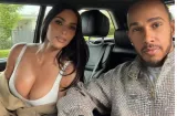 Kim está gozando su romance con Lewis Hamilton en el receso de la Fórmula 1
