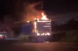 Camión se incendia en la vía Interamericana a la altura de Natá