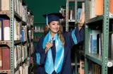 Karen Peralta alcanza su quinto título universitario a los 40 años