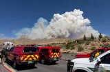 Incendio fuera de control obliga a evacuar a miles de personas en Nevada