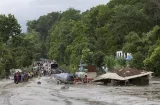 Nepal: Riada deja 14 niños muertos y 17 mil afectados, según Unicef