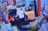 Delincuentes a caballo roban minisúper en Río Hato