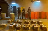 Narcobuque con 290 paquetes de droga es detectado en Bahía de Panamá