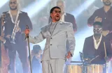 Bad Bunny gana su primer Emmy gracias al medio tiempo del Super Bowl