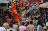 Varios muertos por el derrumbe de un hostal universitario en India 