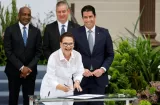 Ilya Espino toma el timón del Canal con el reto gigante de Río Indio