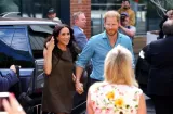  Carlos III afirma que su hijo Enrique y Meghan siguen fuera de la familia real