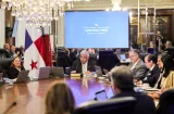 Presidente sanciona ley de olvido oncológico para sobrevivientes de cáncer