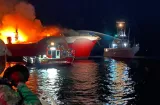 Aseguradora asume el control de bote incendiado en Amador y ordena hundimiento