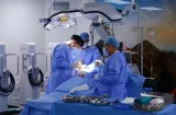 Paciente con cáncer de mama recibe reconstrucción inmediata tras mastectomía