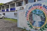 MP investiga agresión a docente atacado con bate por madre de familia