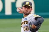 Javy Guerra se muda al Licey para reforzar el bullpen
