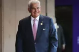 Mulino sanciona nuevas leyes en justicia, pasaportes y turismo