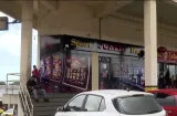 Falsos obreros asaltan casino en La Gran Estación