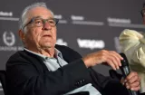 Robert De Niro tilda de cobarde a Donald Trump en un acto en Nueva York