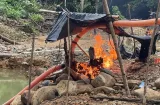 ¡Se metieron con todo! Caen 10 por minería ilegal en Donoso