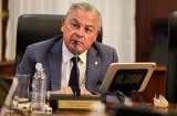 Aprueban exoneraciones por sismo, cambios a contrataciones y millones para CSS