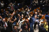 Brasil aprueba trabajar 5 días, descansar 2 y prohíben recortar el salario