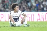 Adalberto Carrasquilla se lesiona a menos de un mes de enfrentar a Curazao