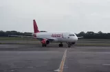 Pánico en el aire: vuelo aterriza de emergencia en Panamá; chocó con un ave