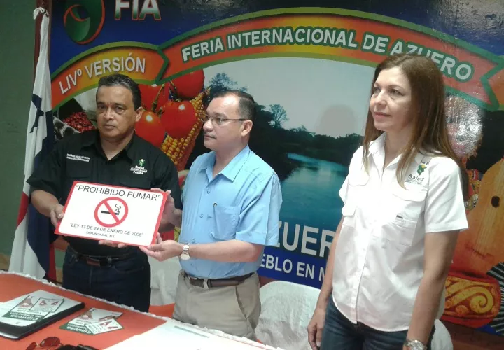 Anuncian medida. Zenayda Vásquez