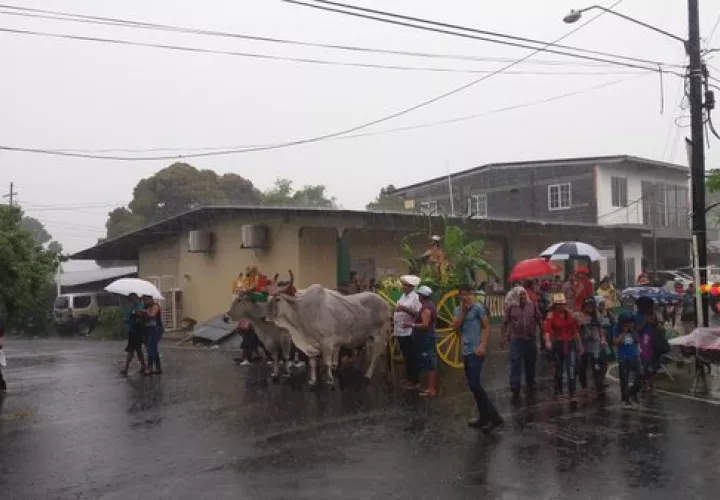 Cabalgata en honor a San iIsidro Labrador en Capira.  /  Foto: @DistritoCapira