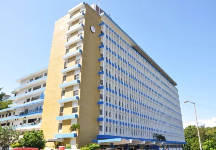 Para la población en general. La Caja de Seguro Social declaró una alerta epidemiológica por el aumento de los casos de influenza A H1 N1, que se registró en los últimos días, lo que significa que se está vigilando el comportamiento de la enfermedad y de ser necesario se extenderán los horarios de las policlínicas.