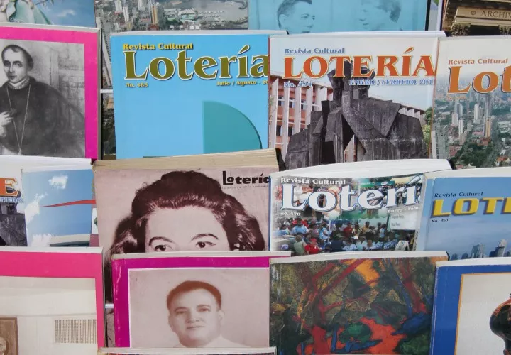 Para el personal de la revista cultural “Lotería”, que este 22 de septiembre estará celebrando los 75 años (bodas de brillantes) de esta publicación. Creada en 1941, la revista representa lo más completo, trascendente y vivificante del pensamiento filosófico, sociológico, científico, económico e investigativo de la literatura panameña.