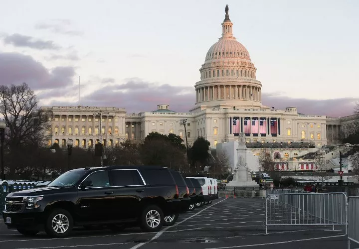 La ceremonia de juramento, al aire libre en el Capitolio, empezará al mediodía (1700 GMT) del viernes.  /  Foto: AFP
