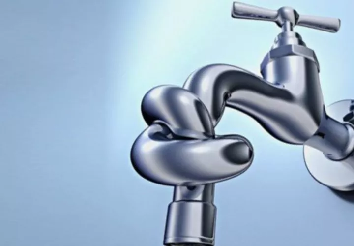 Para la gente de la provincia de Panamá Oeste, principalmente del distrito de La Chorrera, porque hoy no tendrán agua de 7:00 a.m. a 7:00 p.m., debido a trabajos que hará el Idaan en la toma de agua cruda de la planta potabilizadora de Mendoza. Recoja agua desde tempranito porque será un día de gorgojos.