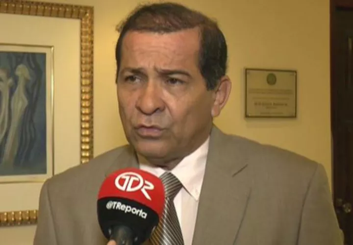 Diputado suplente César Sanjur.