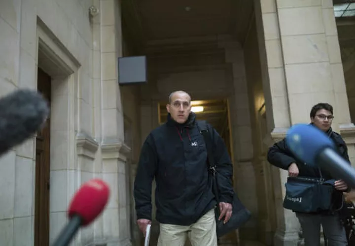 La corte también multó en conjunto a los hombres por 104 millones de euros por la pérdida de las pinturas, pero el veredicto no detalló cómo harán para conseguir el dinero. /  Foto: AP