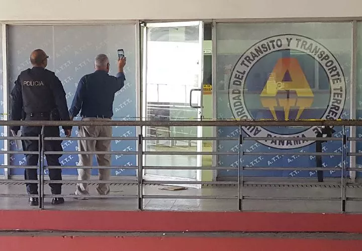 En las instalaciones afectadas.  Foto Delfia Cortez Corresponsal