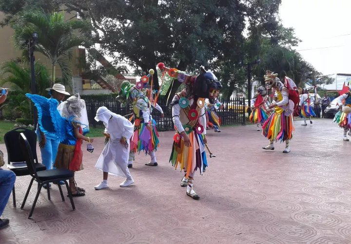  Danza del Gran Diablo.   /  Foto: Eric Montenegro