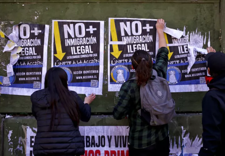 El canciller manifestó que Chile sigue esperando que “la situación de crisis que vive el pueblo venezolano se pueda resolver a la brevedad posible”. Foto: AP
