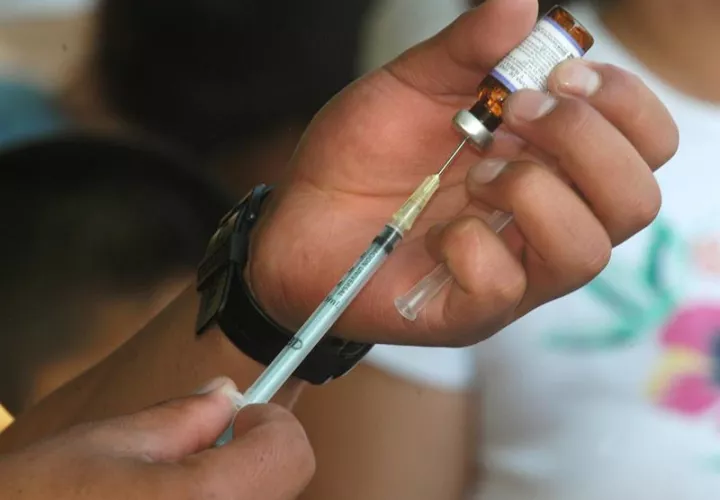 Los resultados de esta investigación, realizada por un equipo australiano, también destacan la eficacia del método en mujeres que han recibido la vacuna contra el VPH. EFE/Archivo