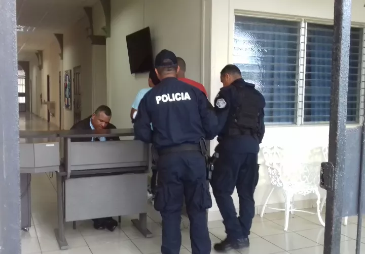 Sentenciado a su traslado a una cárcel pública.  Foto: Mayra Madrid Corresponsal