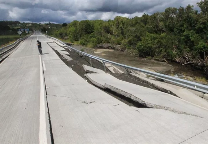 Un terremoto de 6,3 grados de magnitud en la escala Richter sacudió hoy el norte de Chile, sin que las autoridades chilenas hayan informado por el momento de víctimas o daños. EFE/Archivo