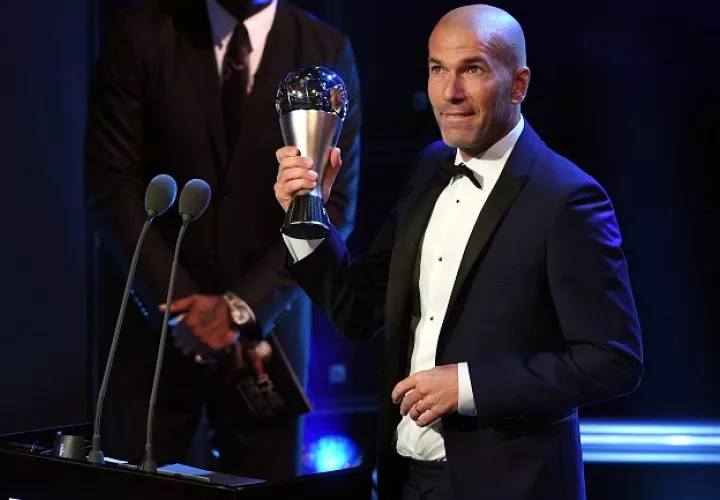 Zidane, técnico del Real Madrid, recibe hoy el premio &#039;The Best&#039; de la FIFA. Foto:  EFE
