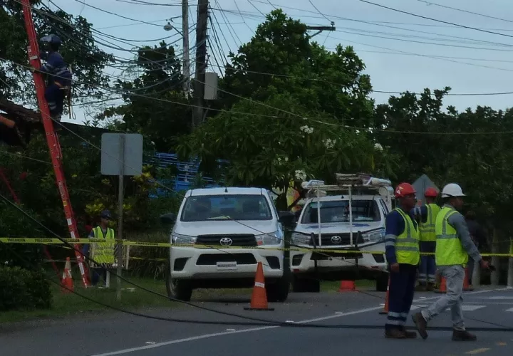 Los trabajos eran para la puesta en marcha de un nuevo transformador de 10 megavoltamperios (MVA), en la subestación de Chitré. / Foto: Thays Domínguez