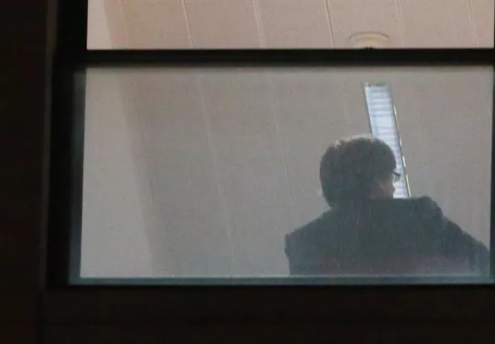 El expresidente de la Generealitat de Cataluña, Carles Puigdemont, en una dependencia de la sede de la Fiscalía belga en Bruselas. / EFE