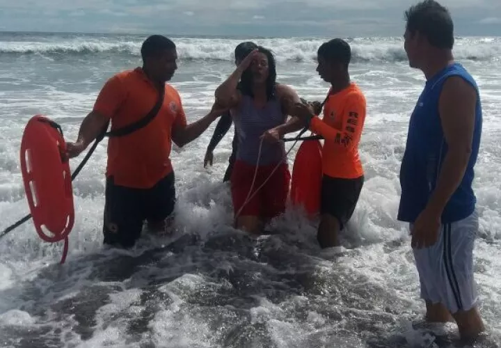 Afortunadamente la situación no pasó más allá de un tremendo susto. /  Foto: @Sinaproc_Panama